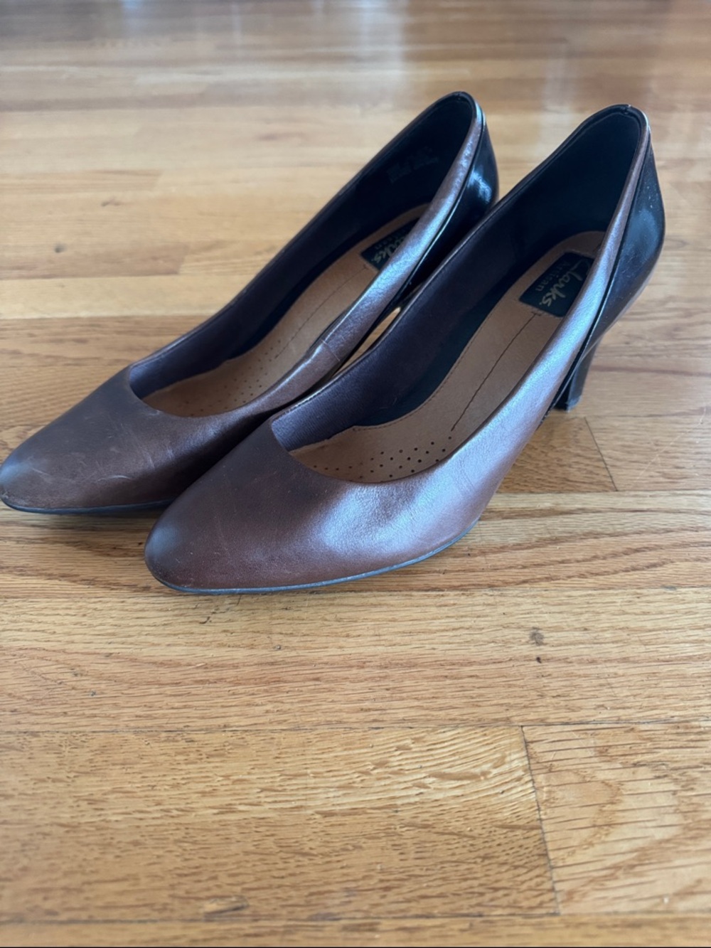 Clarks Artisan Brown Leather Upper Toe Heels 10